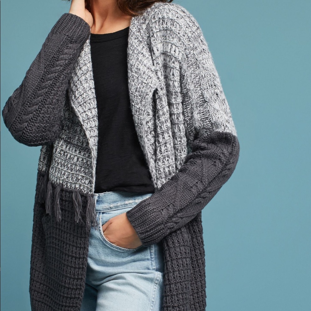 Cozy Two-Tone Gray Open-Front Knit Cardigan Sweater